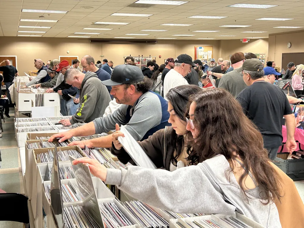 The Adirondack Vinyl Slam RETURNS! @The Shirt Factory in Glens Falls, Saturday April 25th 10AM-5PM