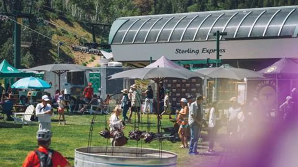 Live Music at Silver Lake