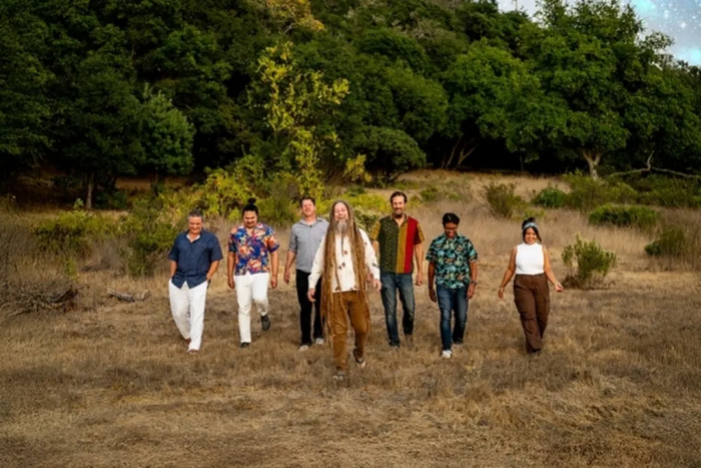 Mike Love & The Full Circle