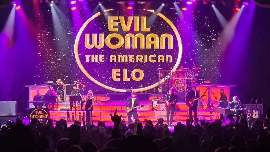 The Electric Light Orchestra Experience Featuring Evil Woman- The American ELO