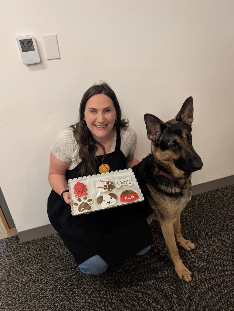 Cookie Decorating Class "Puppy Love" Theme 🐾🩷at Malta Community Center