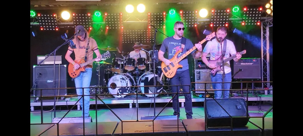 Rockwood Returns to Hometown Pub