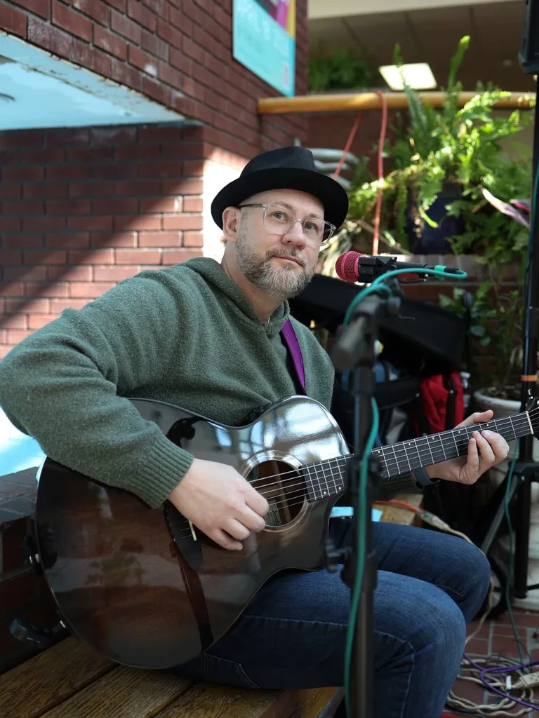 Live Music with Phillip Shaver!