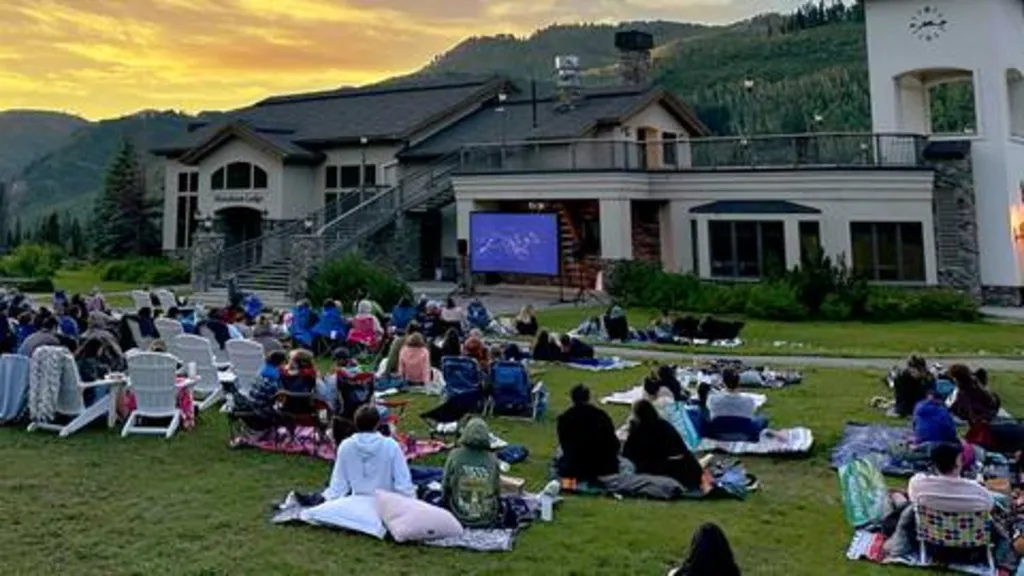 Coca-Cola Sunset Cinema