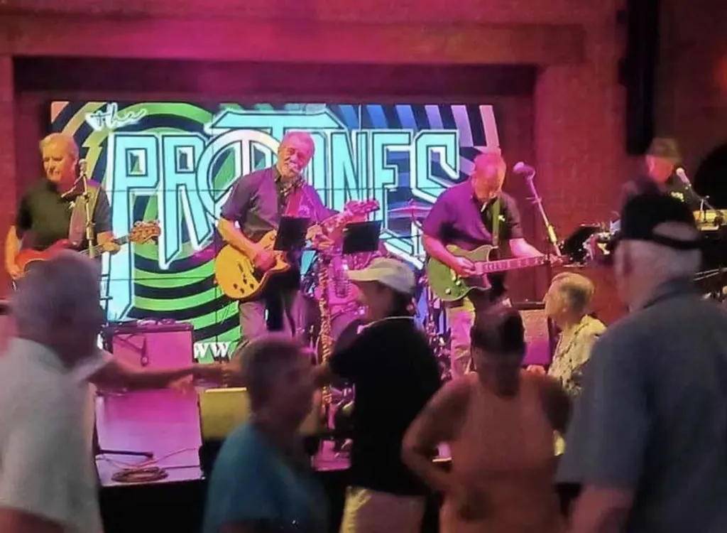 (20+) Protones at Hometown Pub & Grub Friday May 29, 2026