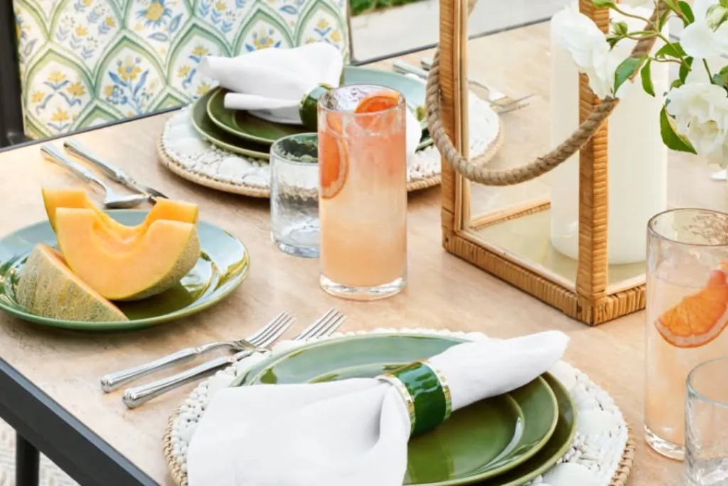 Design Class: Host A Summer Soiree