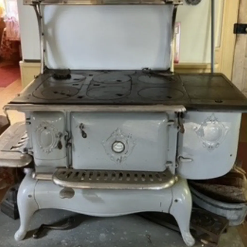 Let’s Cook A Meal on the Wood Cookstove