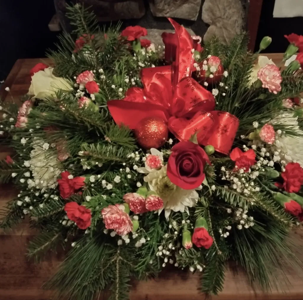 Christmas Table Center Pieces