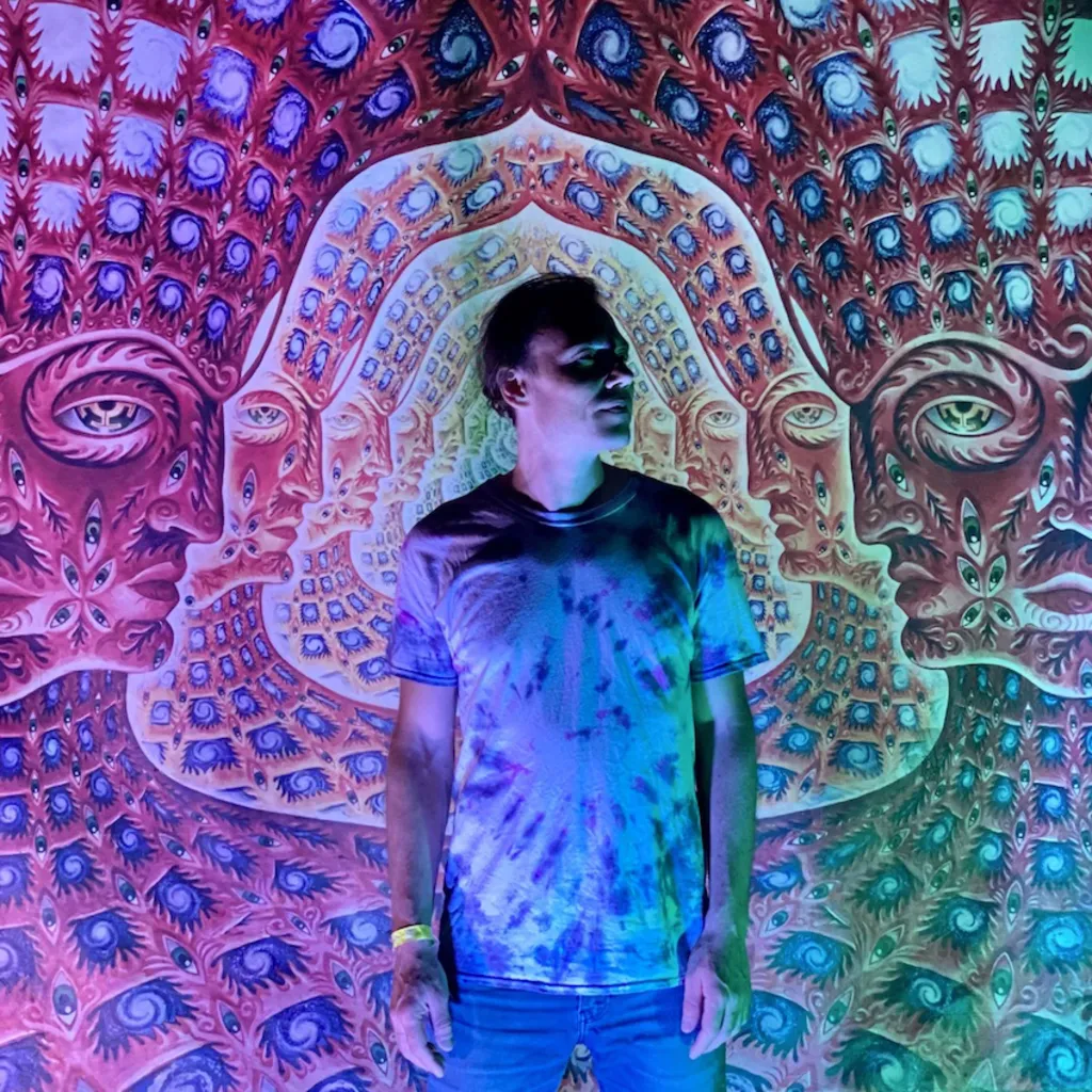 Telepathic Moon Dance