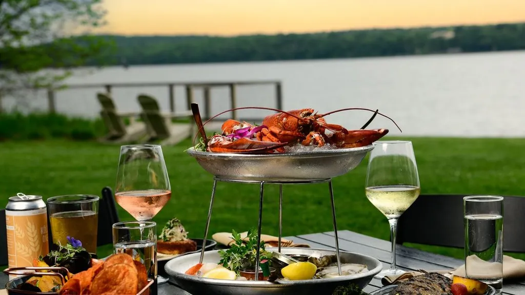 September 7: Labor Day Clambake
