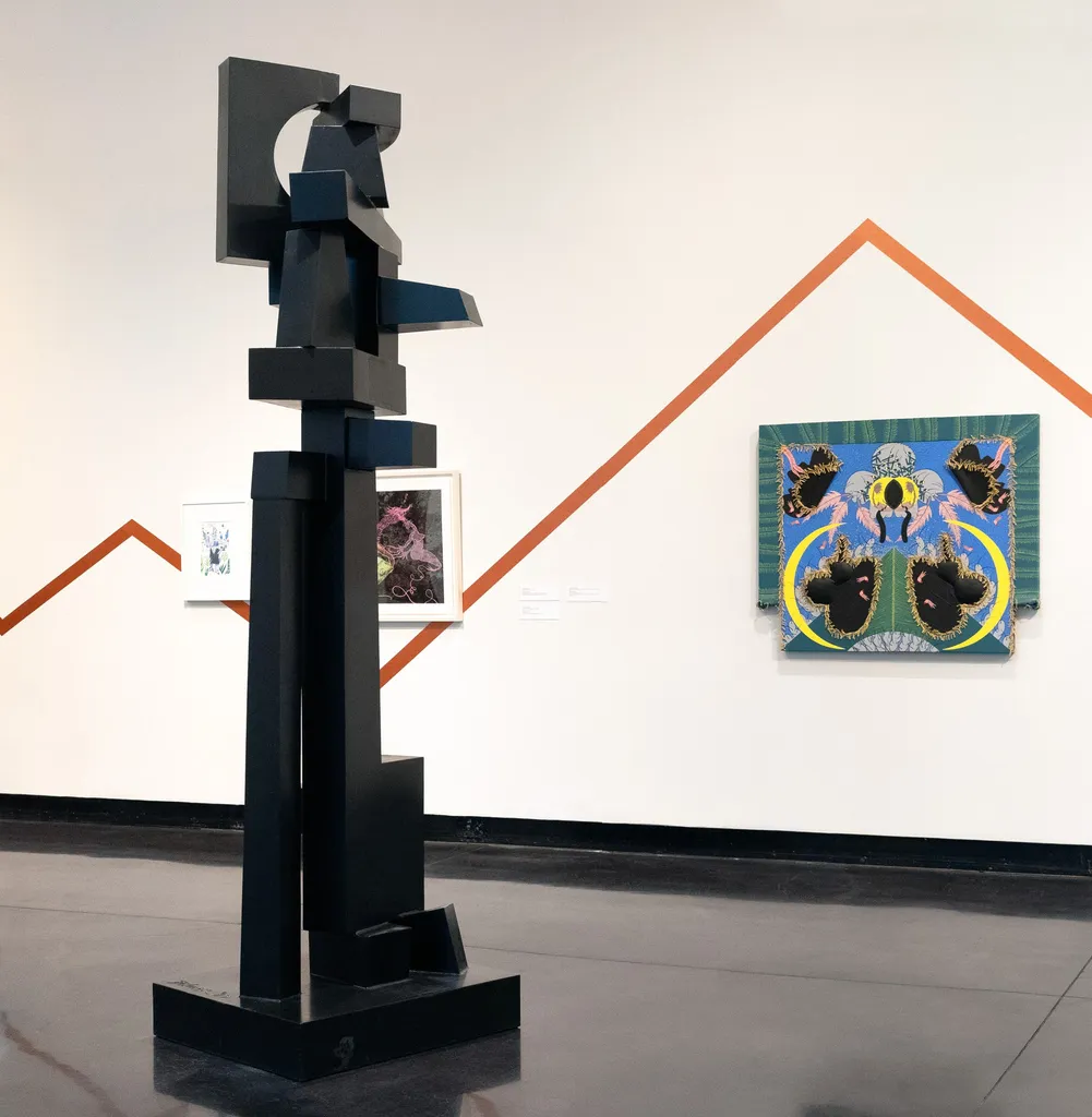 Family Saturday: Sculptural Stacks