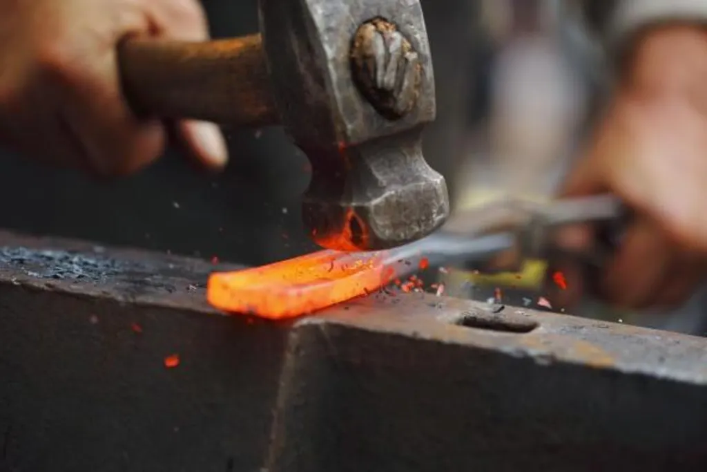 Workshop: Hooked on Blacksmithing