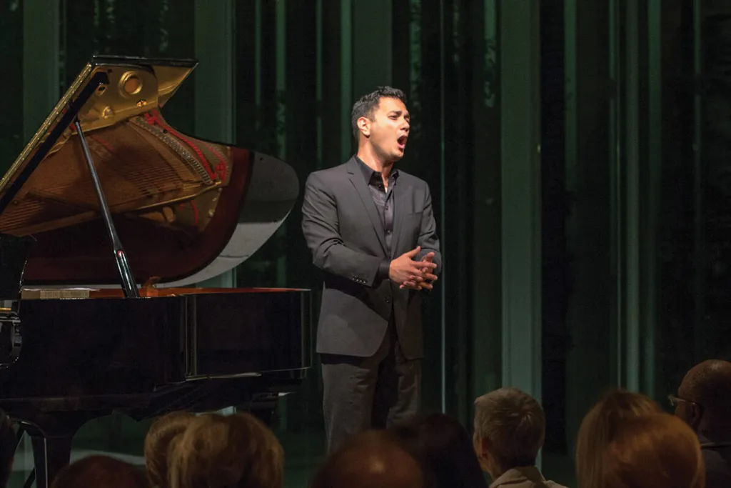 Nicholas Phan, tenor Myra Huang, piano Union College