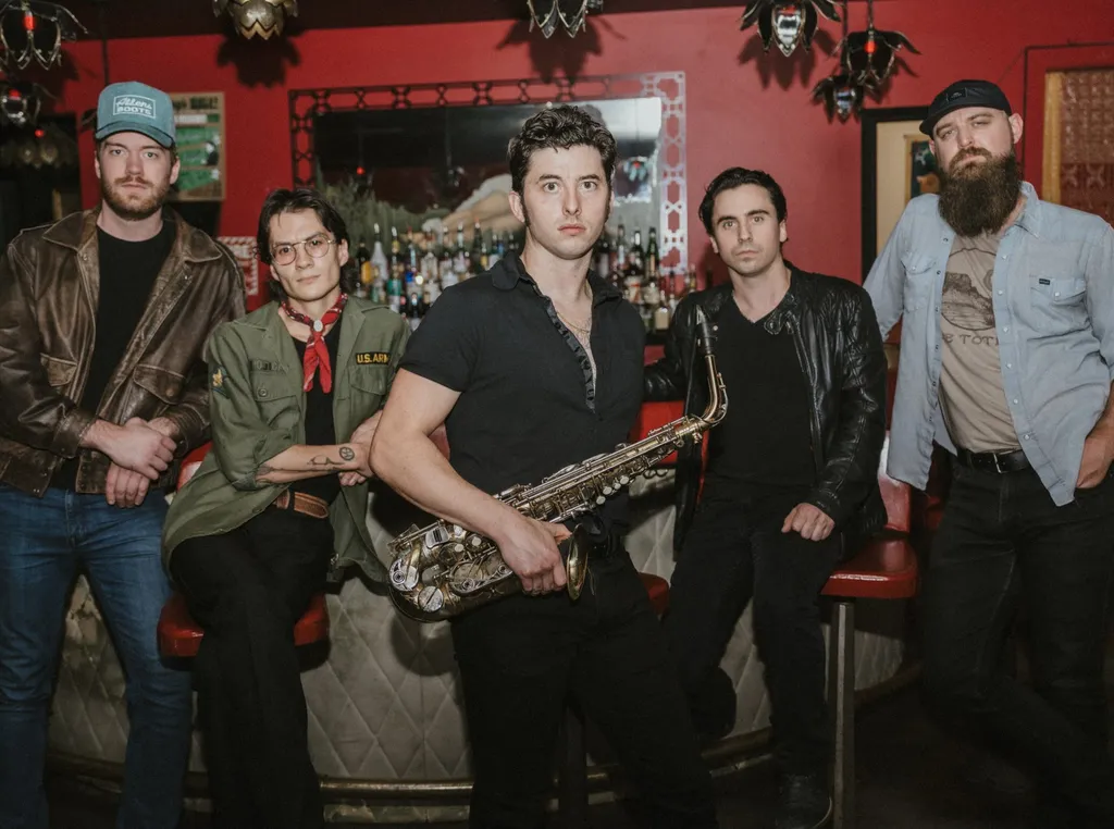Nik Parr & The Selfless Lovers
