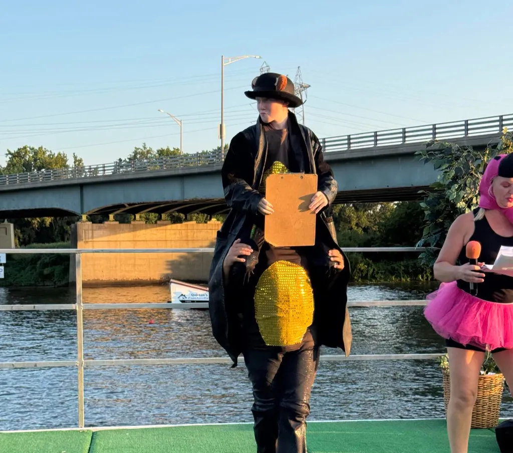 Electric City Water Ski Show Team: Tuesday Night Ski Shows