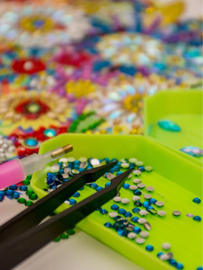 Diamond Dot Art Club
