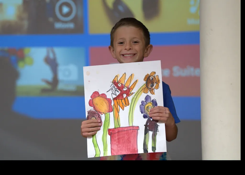 Youth Art Classes: Shimmer & Shine Art Studio