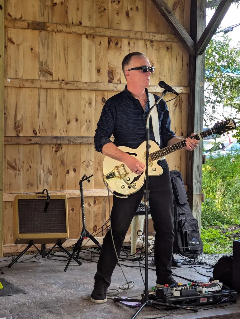 Live Music Series: Featuring GEO