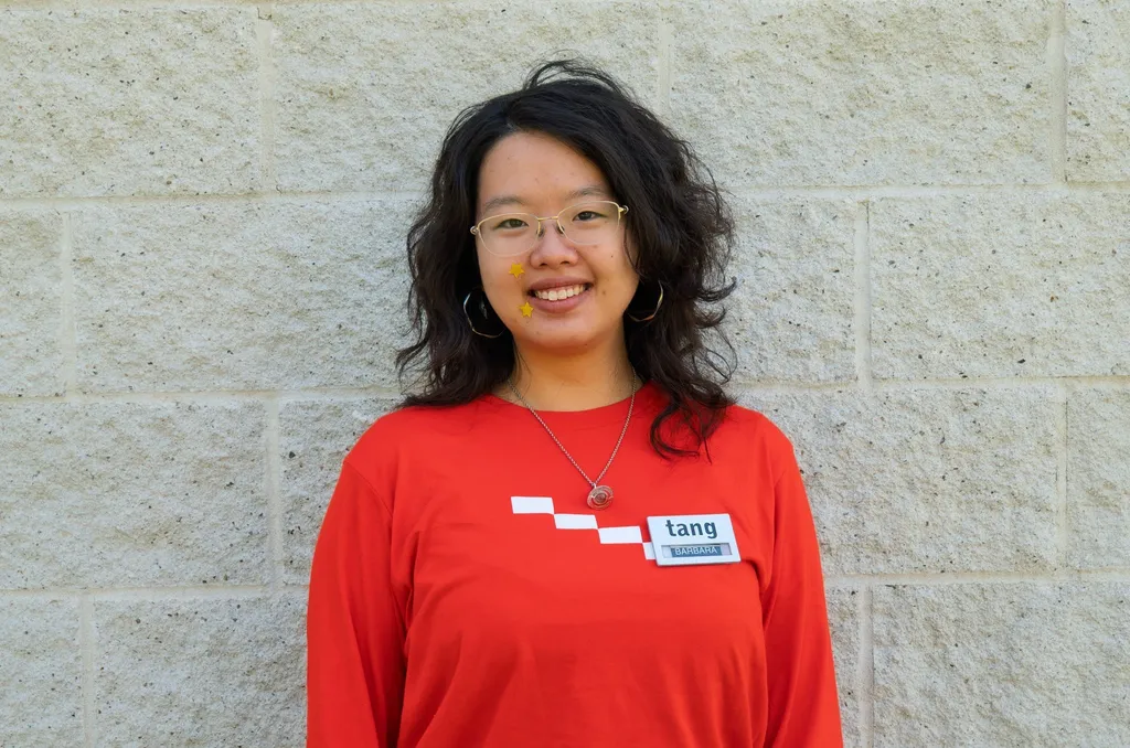 Tang Guide Tour with Barbara Yang ’27
