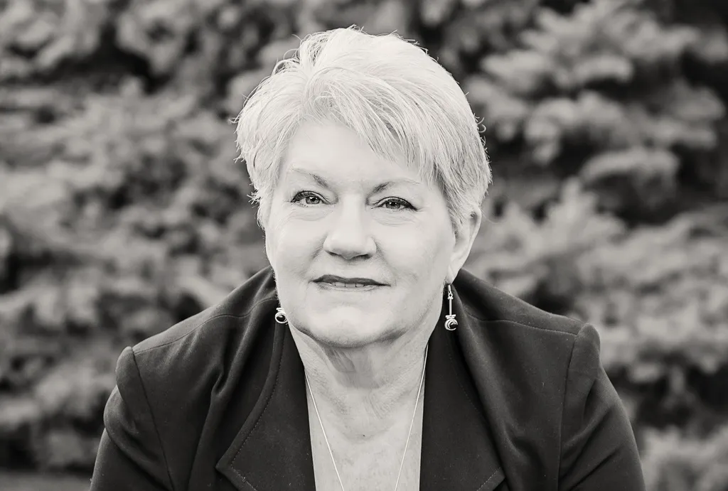Maureen Clark | Confessions of a Once Upon a Time Mormon Girl