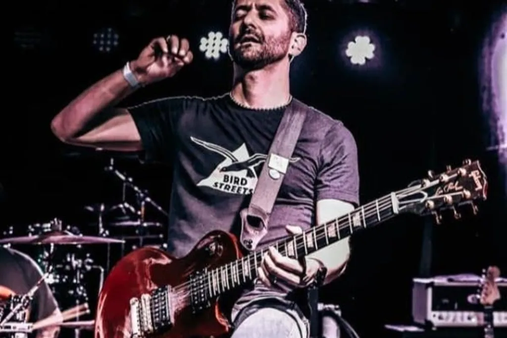 Live Music Series: Featuring Mike Grosshandler 7/25