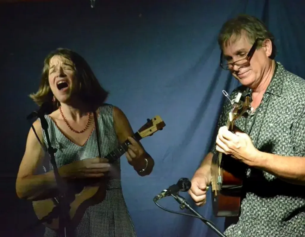 Sunday Brunch with The Edukated Fleas – Salon Stage