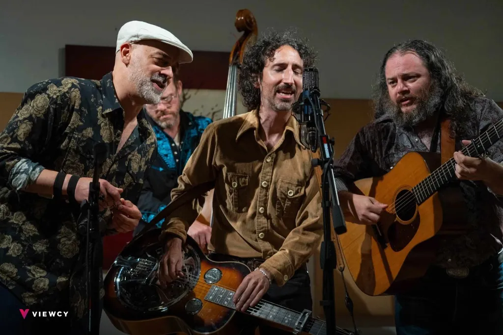 Cole Quest & the City Pickers