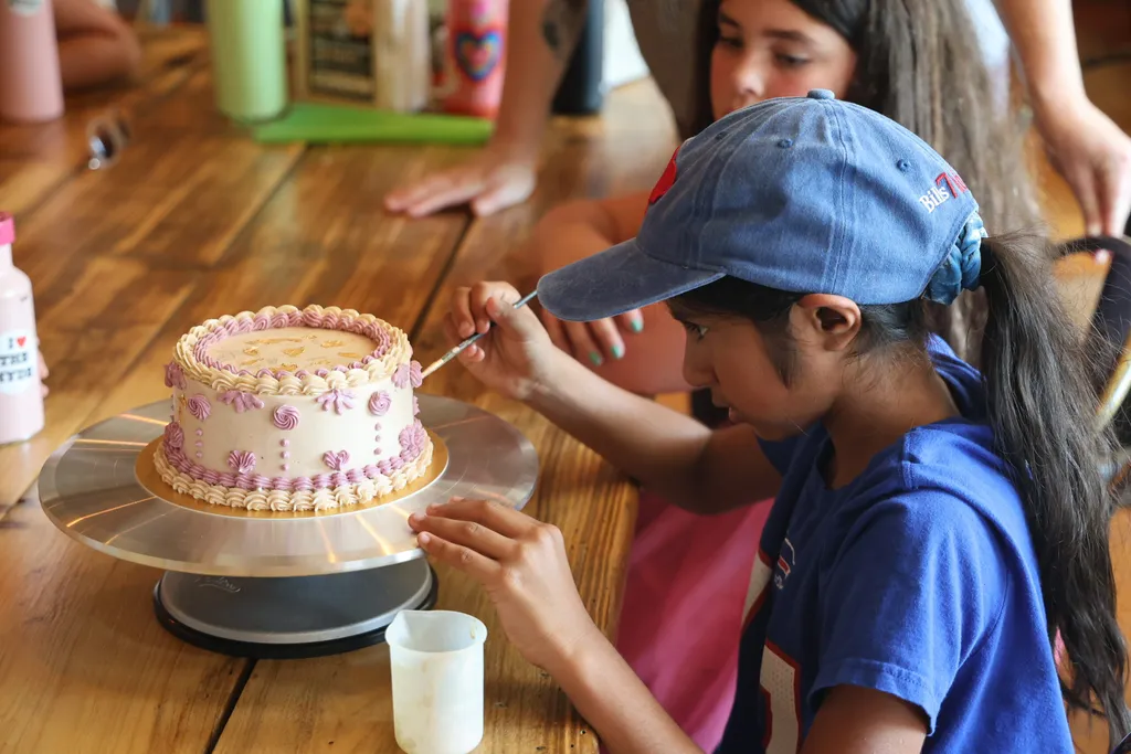 Teen Class: Bake a Cake; Paint a Cake!
