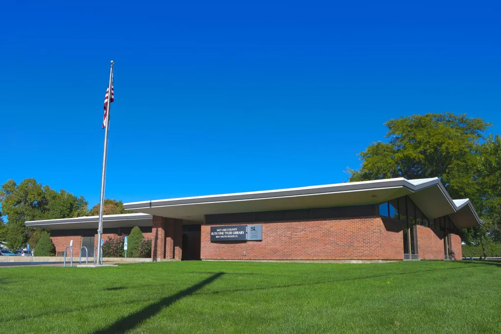 Knit & Crochet Social Club