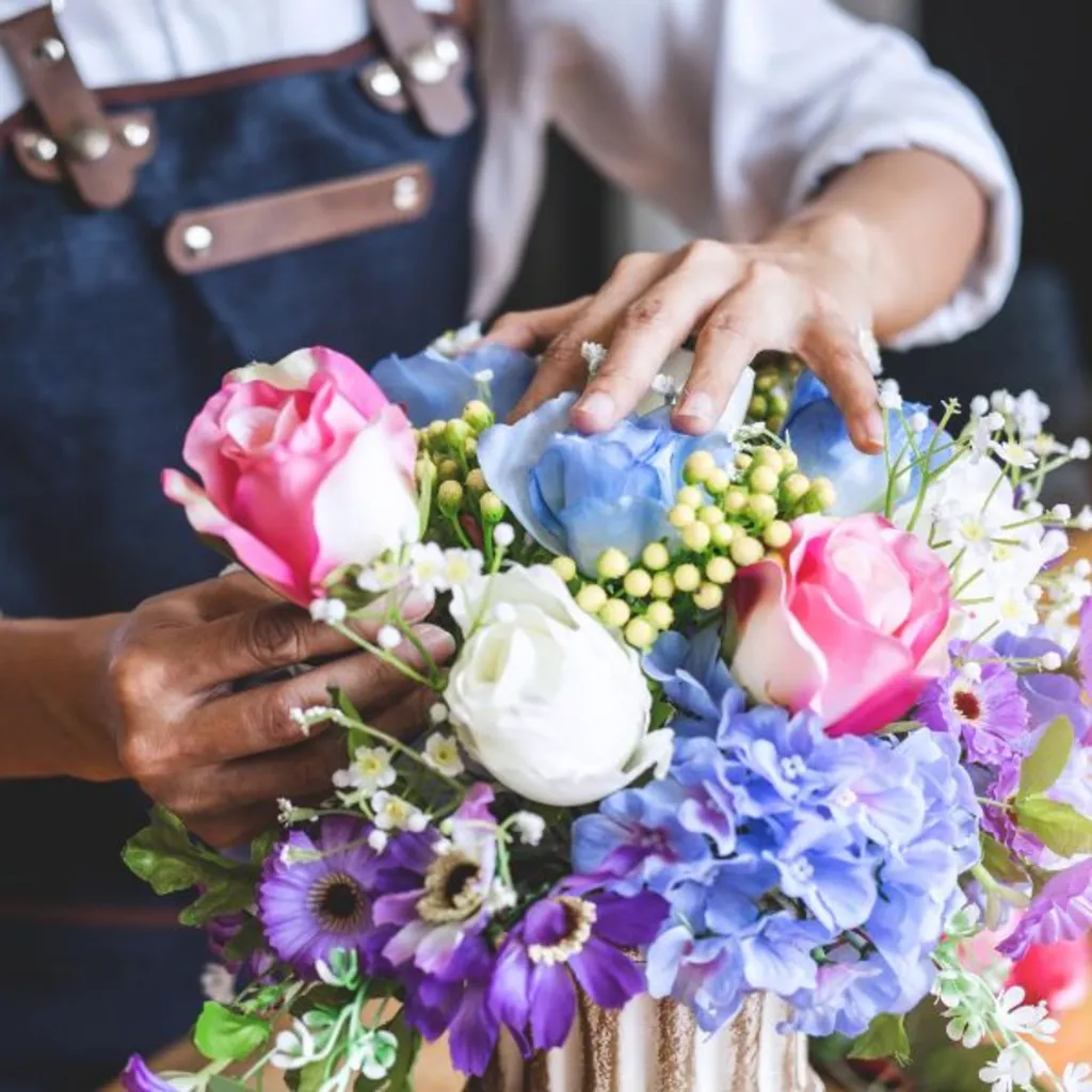 Gathered: A Flower Arranging Class