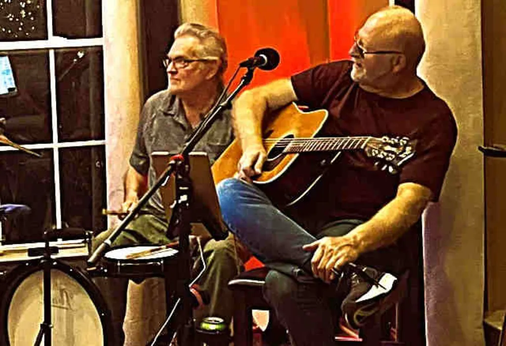 Gerry Giordano & Stephen Powers with the Club House Band – Salon Stage