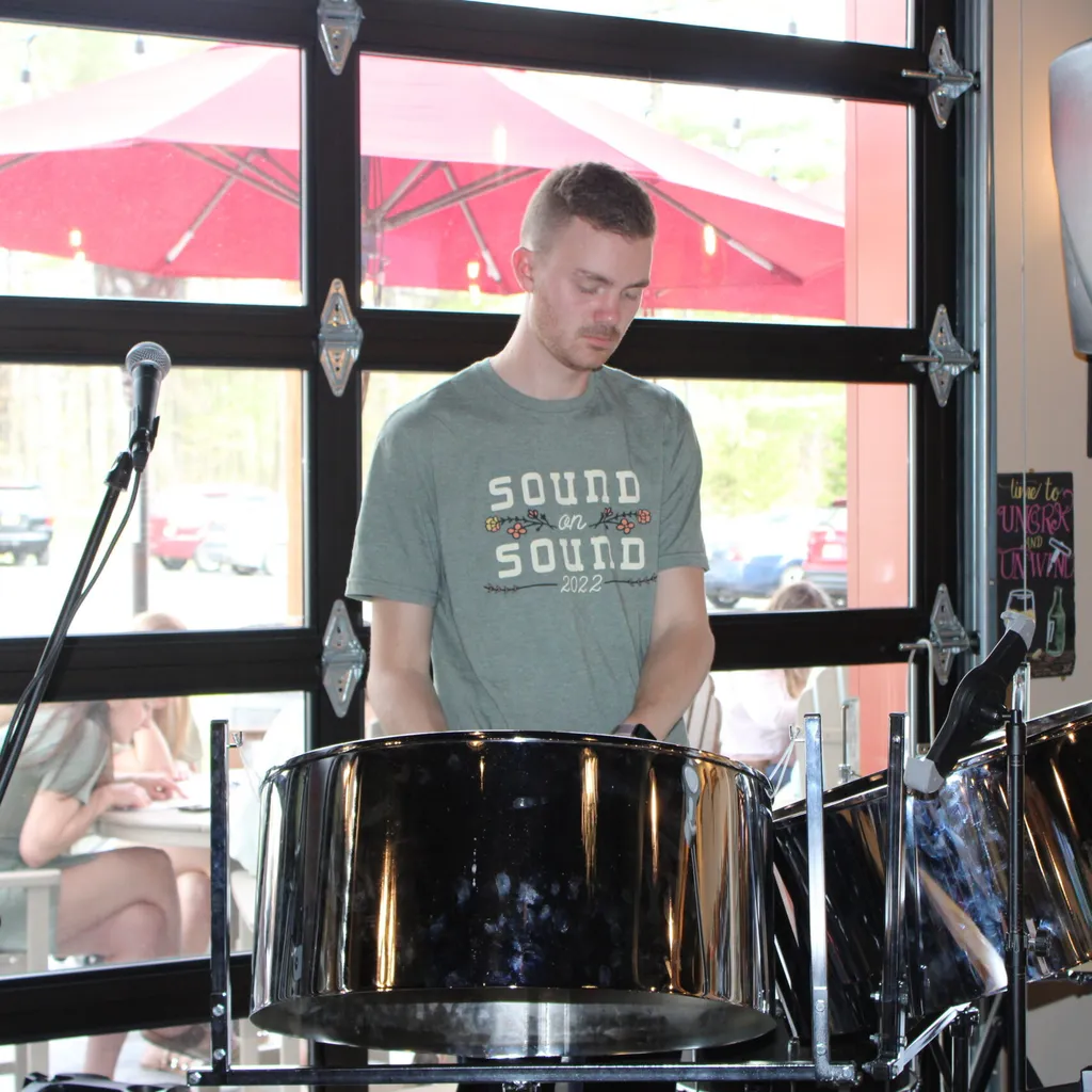 Live Music Series: Featuring Greg Auffredou - Adirondack Winery