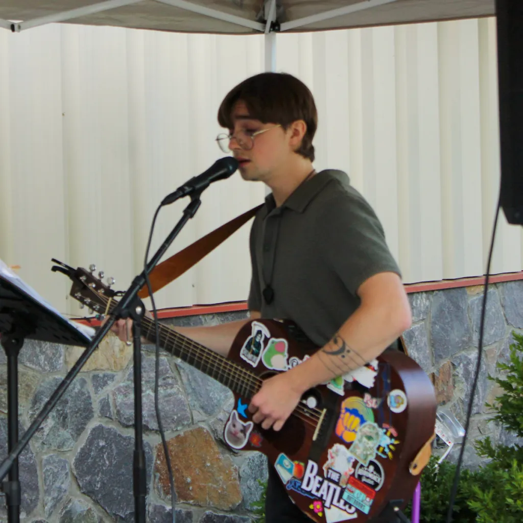 Live Music Series: Featuring Brandon Newell - Adirondack Winery