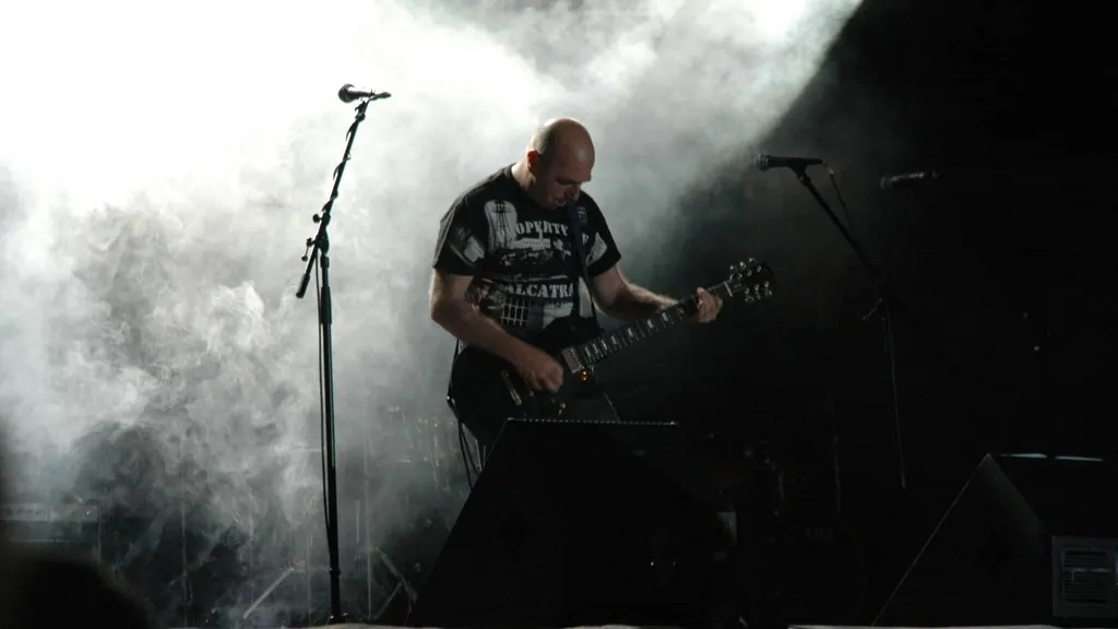 DEVILDRIVER - STRIKE AND KILL TOUR w/ Ov Sulfu