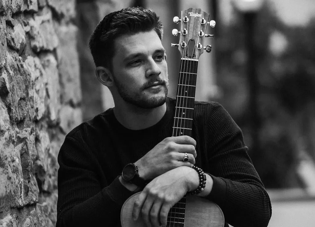 Jake Parkinson Performing
