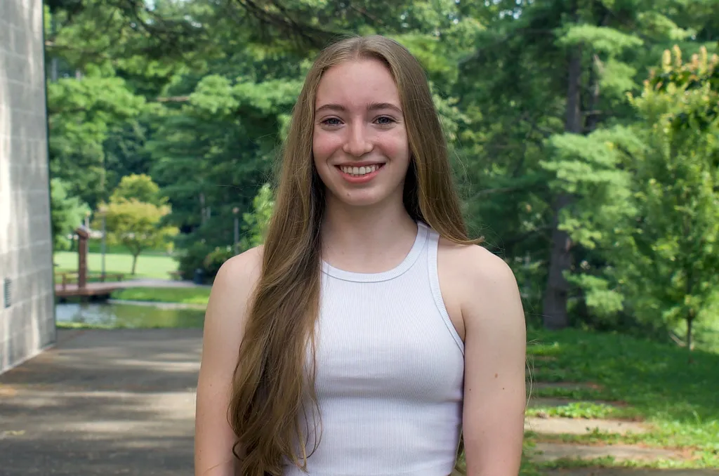 Tang Guide Tour with Alyssa Hubbs ‘27