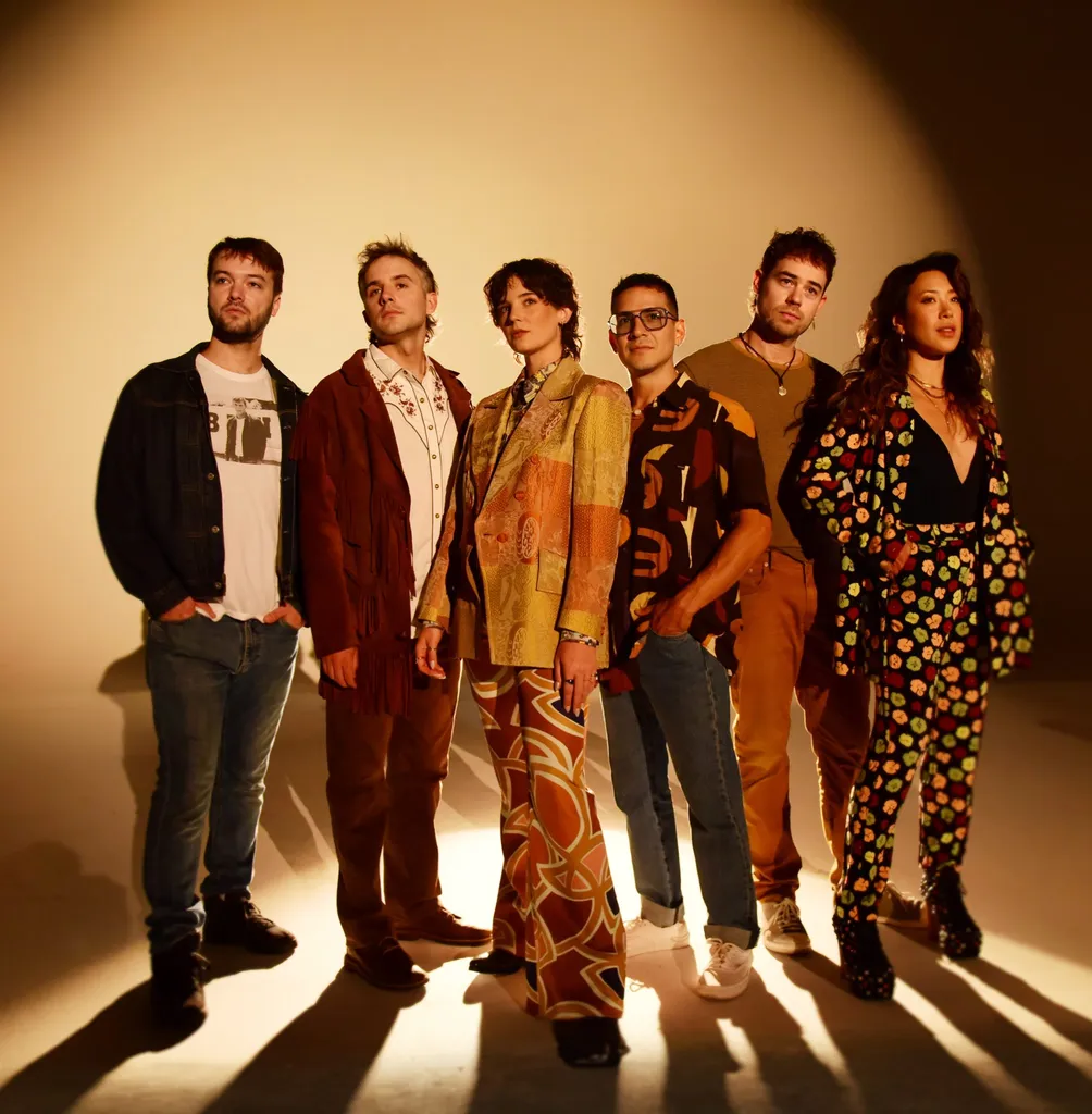 Sammy Rae & The Friends – the GET DOWN!