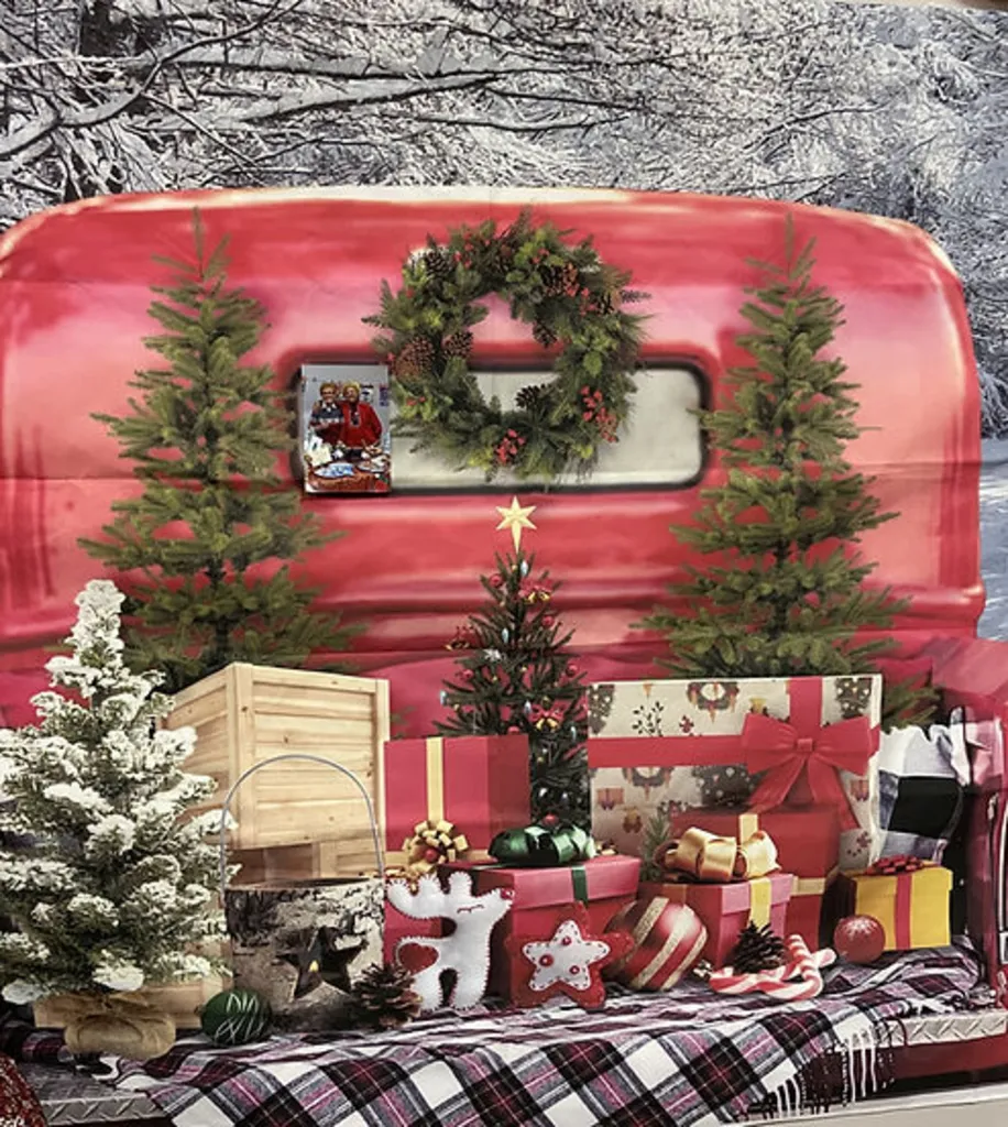 Christkindlmarkt (Holiday indoor market)
