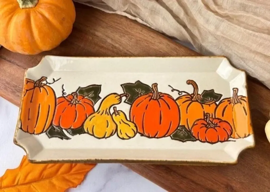 Sip & Paint: Holiday platters