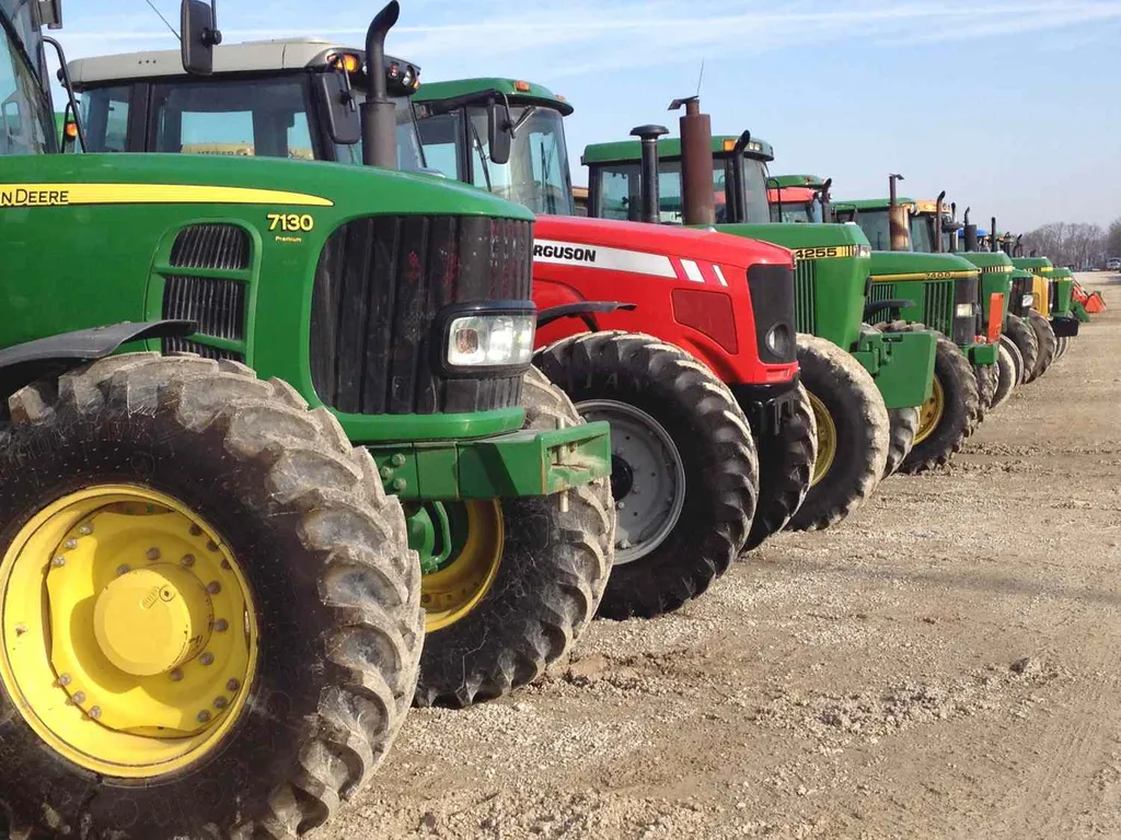 Touch A Tractor! Touch A Truck!