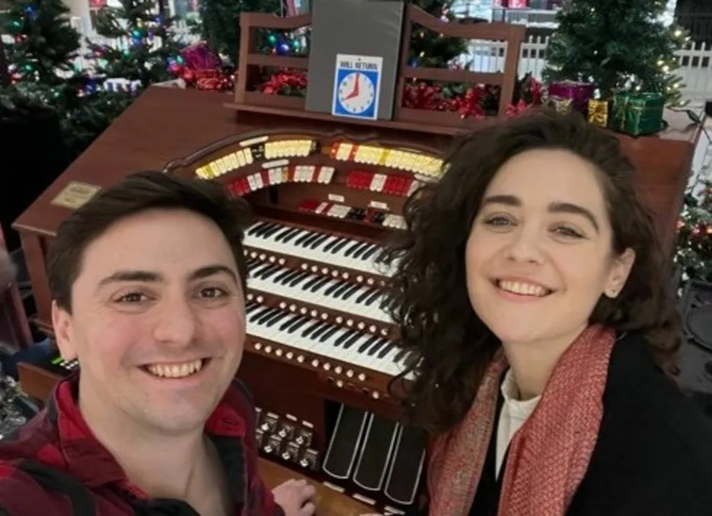 NYTOS: Avakians' Cool Yule