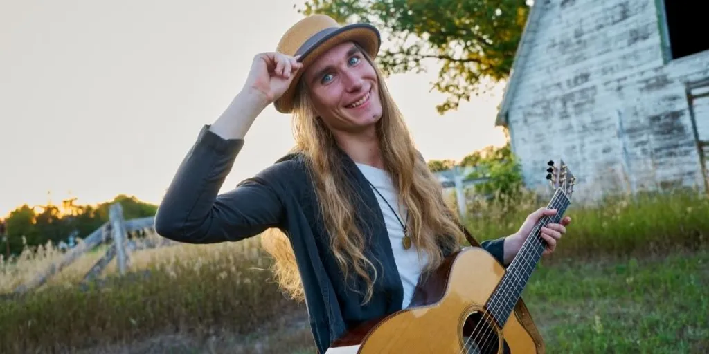 Sawyer Fredericks