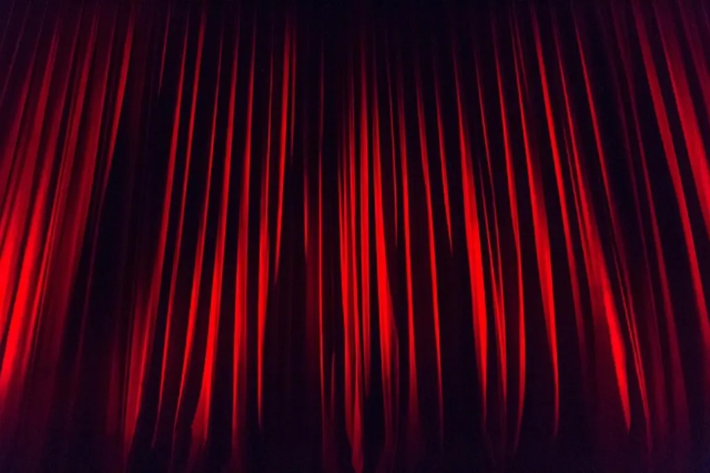 From Page to Stage: Les Mis