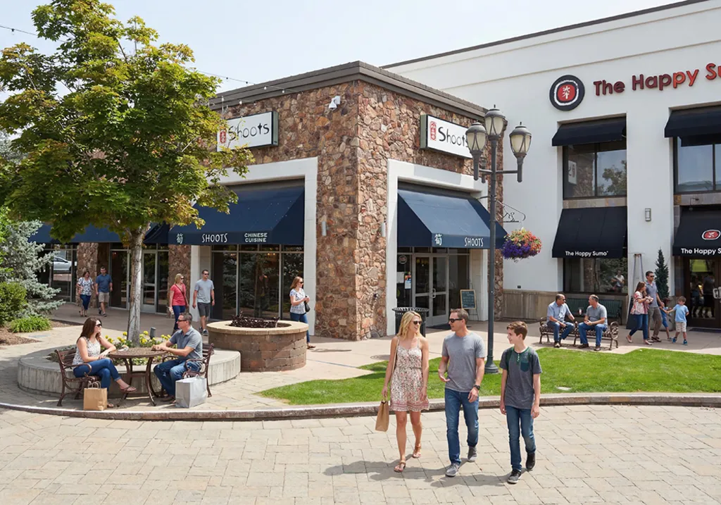The Shops at Riverwoods
