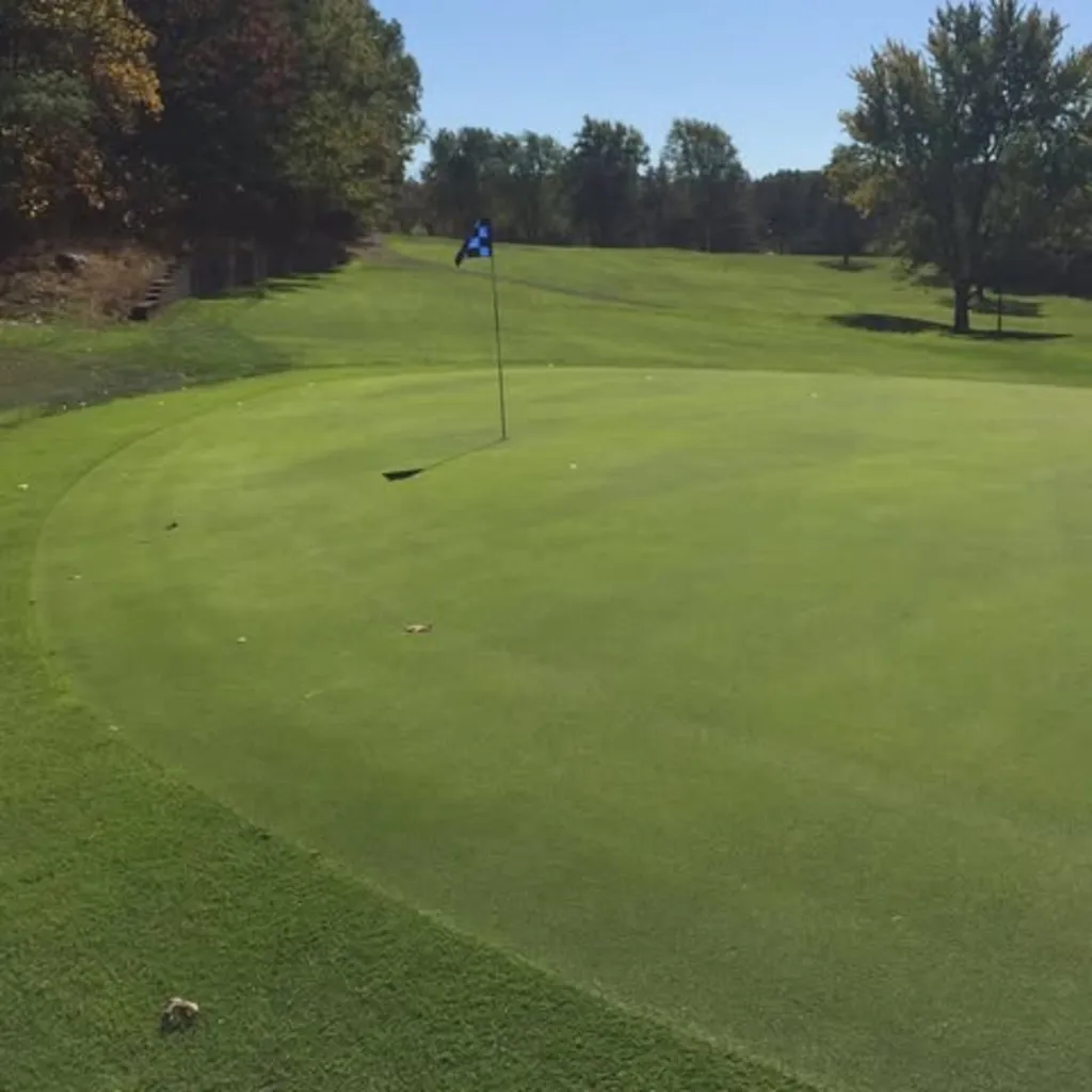 Western Turnpike Golf Course