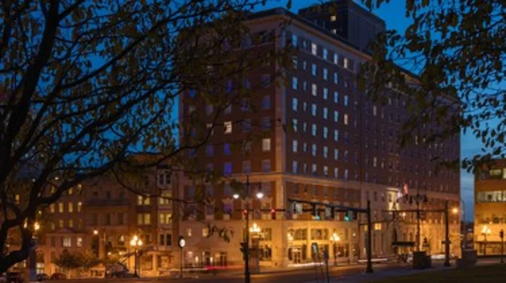 Renaissance Albany Hotel